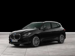 Schwarz Gebraucht 2024 BMW 230e Active Tourer Van / Kleinbus | 52.867 € (Teuer)