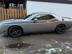Grau Gebraucht 2014 Dodge Challenger Coupé | 24.000 € (Etwas zu teuer)