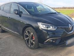 Schwarz Gebraucht 2017 Renault Grand Scénic IV Bose Edition Van / Kleinbus | 9.500 € (Superpreis)