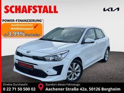 Clear white Gebraucht 2021 Kia Rio Vision Limousine | 13.979 € (Guter Preis)
