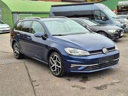 Blau Gebraucht 2021 VW Golf VIII Highline Kombi | 17.399 € (Fairer Preis)