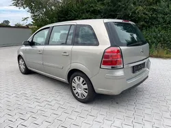 Silber Gebraucht 2007 Opel Zafira Van / Kleinbus | 3.750 € (Fairer Preis)