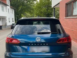 Blau Gebraucht 2019 VW Touareg SUV | 37.000 € (Teuer)