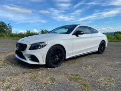 Weiß Gebraucht 2018 Mercedes C300 AMG line Coupé | 33.600 € (Teuer)