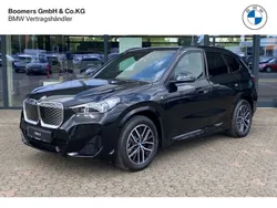 Schwarz Gebraucht 2025 BMW iX1 M Sport SUV | 60.900 €