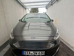 Grau Gebraucht 2019 Ford Grand C-Max Titanium Van / Kleinbus | 13.000 € (Guter Preis)
