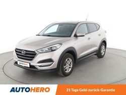 Grau Gebraucht 2016 Hyundai Tucson Classic SUV | 12.410 € (Fairer Preis)
