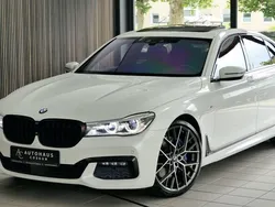 Weiß Gebraucht 2016 BMW 750 M Sport Limousine | 33.700 € (Teuer)
