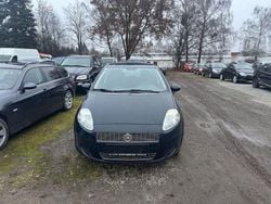 Grau Gebraucht 2009 Fiat Punto Limousine | 1.500 € (Guter Preis)