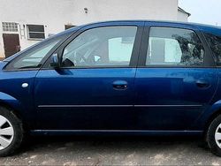 Blau Gebraucht 2004 Opel Meriva Van / Kleinbus | 1.800 € (Guter Preis)