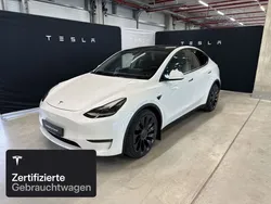 Pearl white multicoat Gebraucht 2022 Tesla Model Y Performance SUV | 38.600 € (Fairer Preis)