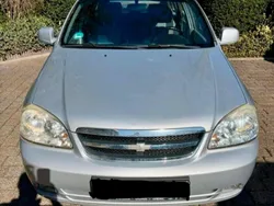 Grau Gebraucht 2010 Chevrolet Nubira Kombi | 1.850 € (Guter Preis)