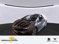 Grau Gebraucht 2023 Cupra Born Kleinwagen | 25.950 € (Fairer Preis)