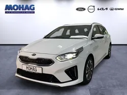 Weiss Gebraucht 2021 Kia Ceed Vision Kombi | 18.890 € (Etwas zu teuer)