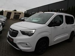 Weiß Gebraucht 2023 Opel Combo Life Ultimate SUV | 21.390 € (Fairer Preis)