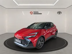Rot Neu 2024 Toyota C-HR Team SUV | 36.666 € (Guter Preis)