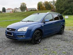 Blau Gebraucht 2007 Ford Focus Ambiente Kombi | 1.999 € (Etwas zu teuer)