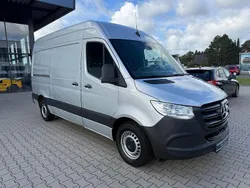Silber Gebraucht 2022 Mercedes Sprinter Van | 23.800 €