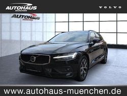 Black solid stone / solid Gebraucht 2022 Volvo V60 Core Kombi | 29.990 € (Superpreis)