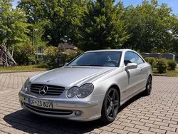 Silber Gebraucht 2005 Mercedes CLK270 Avantgarde Coupé | 3.500 € (Superpreis)