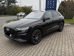 Schwarz Gebraucht 2018 Audi Q8 Ambiente SUV | 46.600 €