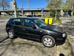 Schwarz Gebraucht 2002 VW Golf IV Edition Limousine | 1.700 € (Guter Preis)
