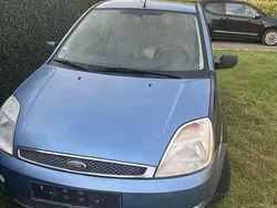 Blau Gebraucht 2003 Ford Fiesta Ghia Kleinwagen | 1.400 € (Guter Preis)