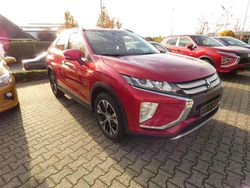 Dynamikrot Gebraucht 2020 Mitsubishi Eclipse Cross Spirit SUV | 17.950 € (Fairer Preis)