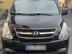 Schwarz Gebraucht 2009 Hyundai H-1 Van / Kleinbus | 6.000 € (Etwas zu teuer)