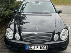 Gebraucht 2006 Mercedes E220 Avantgarde Kombi | 5.000 € (Teuer)