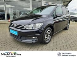 Schwarz metallic Gebraucht 2018 VW Touran Join Van / Kleinbus | 19.700 € (Guter Preis)