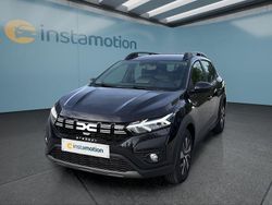 Schwarz Neu 2025 Dacia Sandero Stepway Kleinwagen | 20.299 € (Teuer)