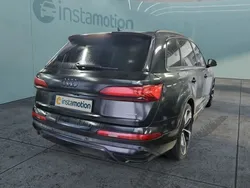 Schwarz Gebraucht 2021 Audi Q7 Sport SUV | 55.000 € (Fairer Preis)