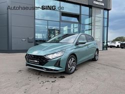 Grün (mangrove green metallic) Neu 2025 Hyundai i20 Kleinwagen | 19.980 € (Fairer Preis)