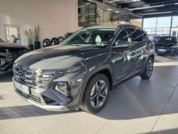 Grau Gebraucht 2025 Hyundai Tucson Trend SUV | 34.980 € (Fairer Preis)