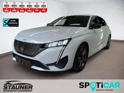 Weiß Gebraucht 2024 Peugeot 308 Allure Limousine | 19.680 €