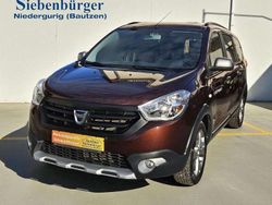 Turmalinbraun rotbraun Gebraucht 2016 Dacia Lodgy Stepway Van / Kleinbus | 10.390 € (Teuer)