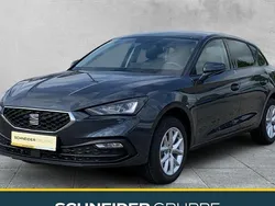 Grau Neu 2025 Seat Leon Limousine | 34.150 € (Etwas zu teuer)