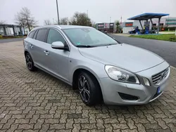Grau Gebraucht 2012 Volvo V60 Ocean Race Kombi | 5.550 €