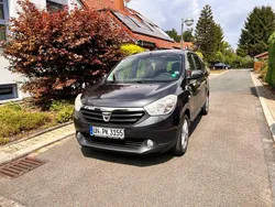 Schwarz Gebraucht 2012 Dacia Lodgy Prestige Van / Kleinbus | 6.600 € (Fairer Preis)