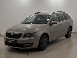 Beige Gebraucht 2014 Skoda Octavia Elegance Kombi | 10.990 € (Fairer Preis)