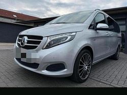 Silber Gebraucht 2017 Mercedes V250 Avantgarde Van / Kleinbus | 42.900 € (Teuer)