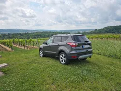 Grau Gebraucht 2018 Ford Kuga Titanium SUV | 14.999 € (Guter Preis)