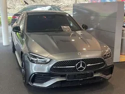 Grau Gebraucht 2022 Mercedes C200 AMG line Limousine | 39.200 €