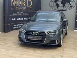 Grau Gebraucht 2019 Audi A3 S-Line | 20.799 € (Guter Preis)