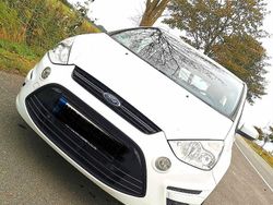 Weiß Gebraucht 2012 Ford S-MAX Trend Van / Kleinbus | 7.500 € (Fairer Preis)