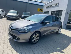 Grau Gebraucht 2016 Renault Clio IV Luxe Limousine | 10.990 € (Fairer Preis)