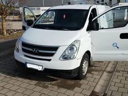 Weiß Gebraucht 2008 Hyundai H-1 Van / Kleinbus | 4.800 € (Superpreis)