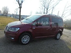 Rot Gebraucht 2016 VW Caddy Comfortline Van / Kleinbus | 12.950 € (Fairer Preis)