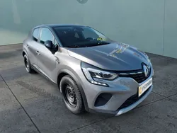 Grau Gebraucht 2020 Renault Captur Experience SUV | 14.590 € (Fairer Preis)
